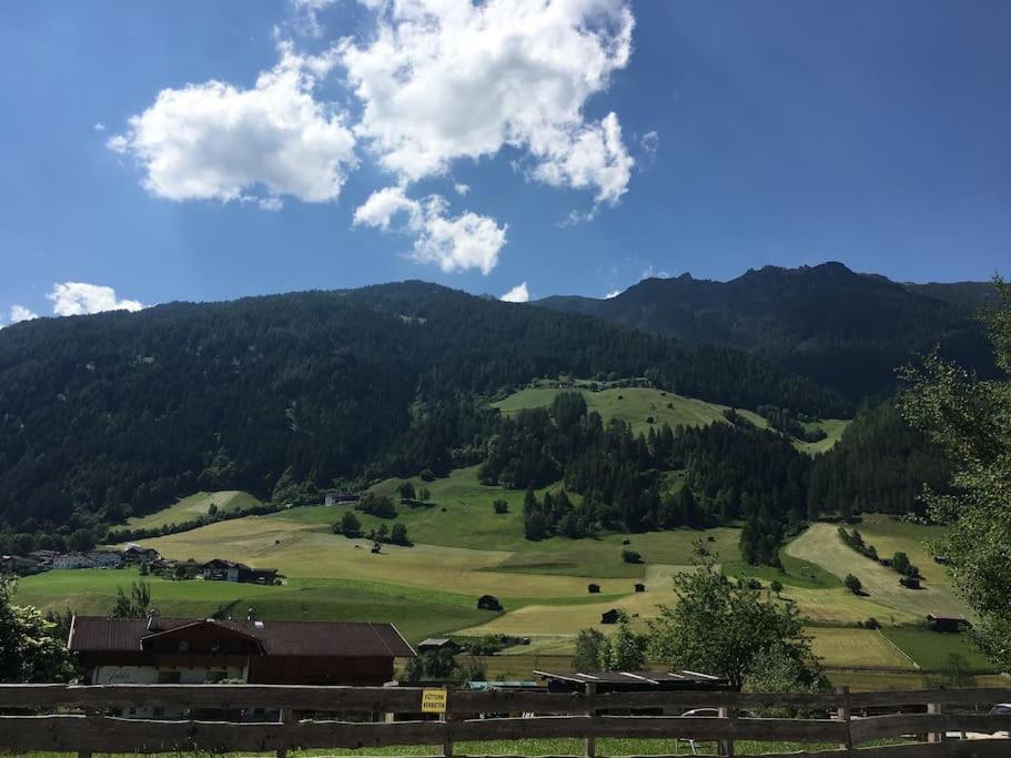 Appartamento Haus Jedeler Neustift im Stubaital Esterno foto