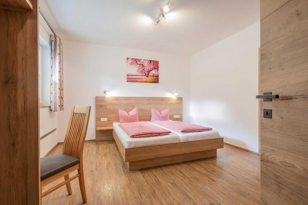 Appartamento Haus Jedeler Neustift im Stubaital Esterno foto